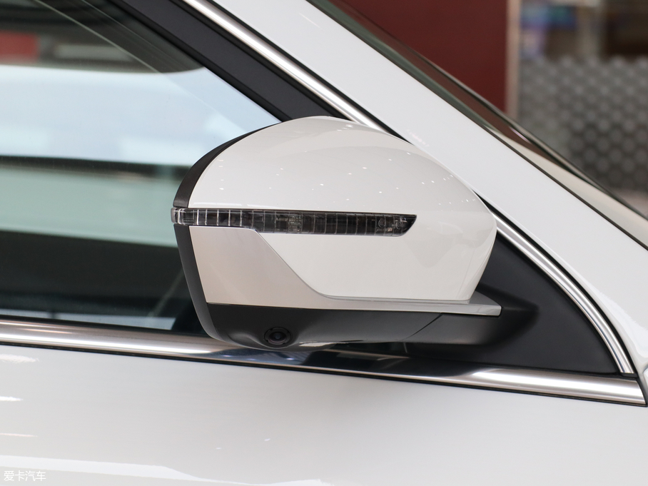 2020Խ 1.8TD DCTIPRO