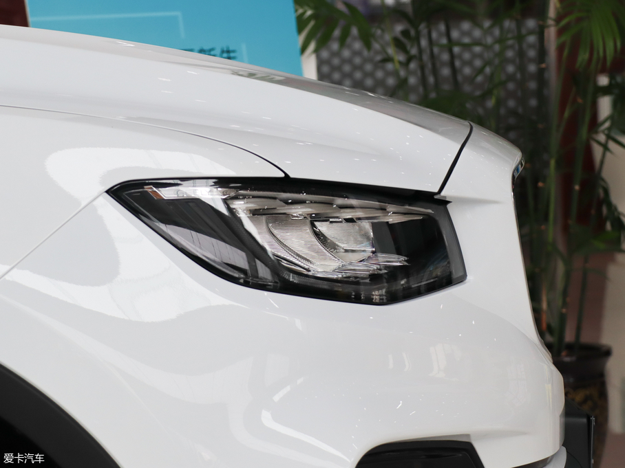 2020Խ 1.8TD DCTIPRO