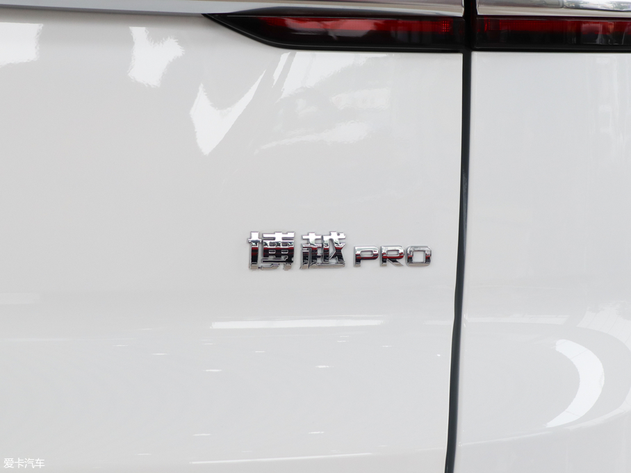 2020Խ 1.8TD DCTIPRO