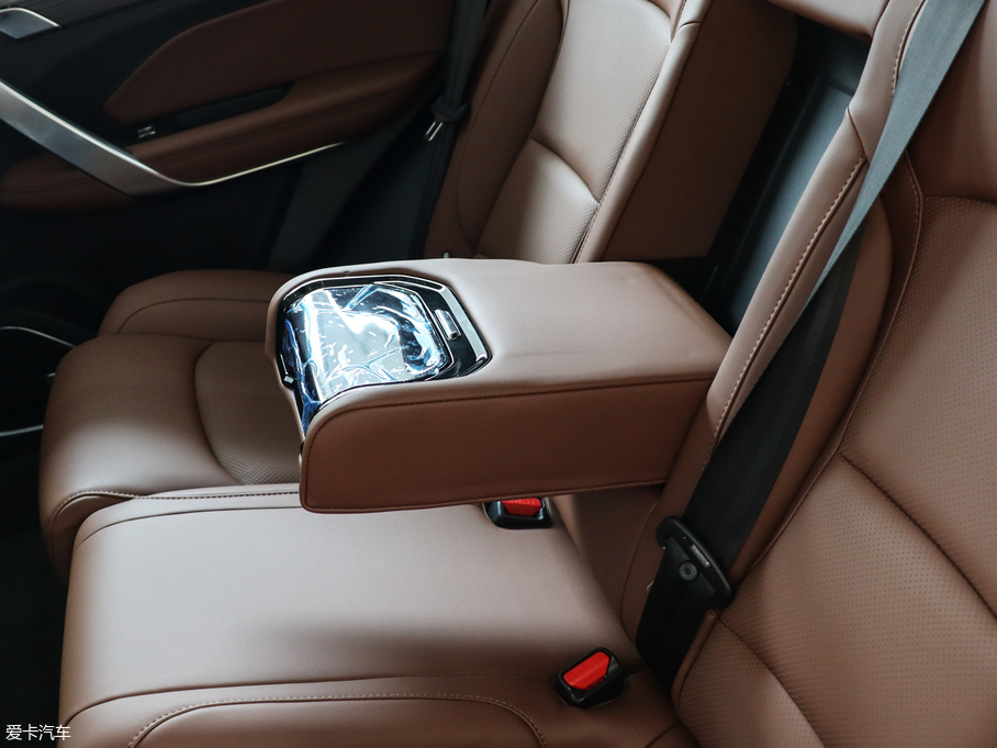 2020Խ 1.8TD DCTIPRO