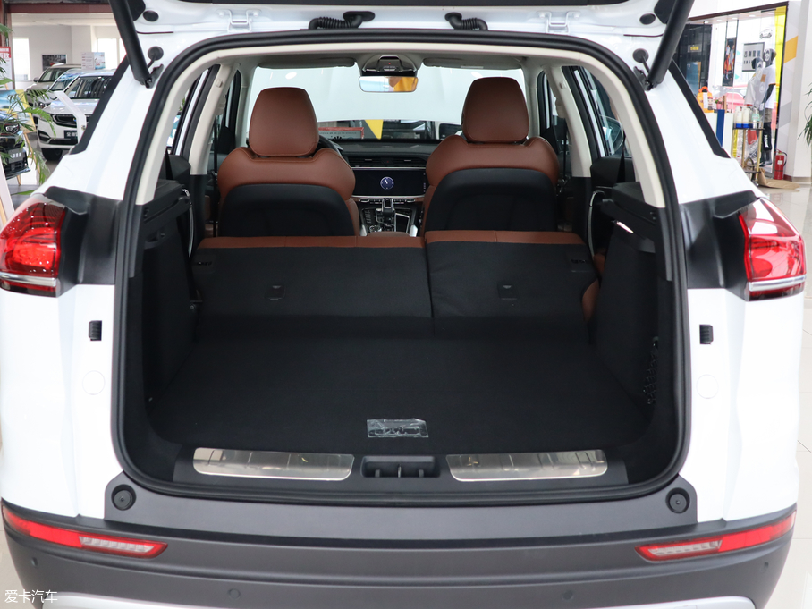 2020Խ 1.8TD DCTIPRO