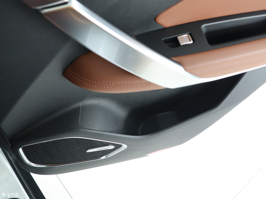 2020Խ 1.8TD DCTIPRO