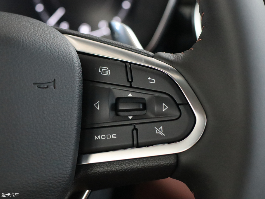 2020Խ 1.8TD DCTI(lng)PRO