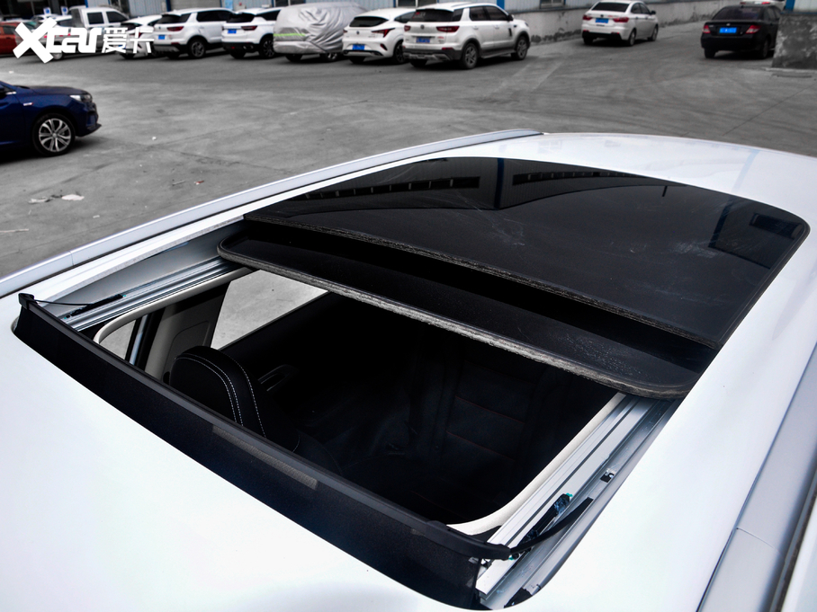 2020Խ 1.8TD քӃ