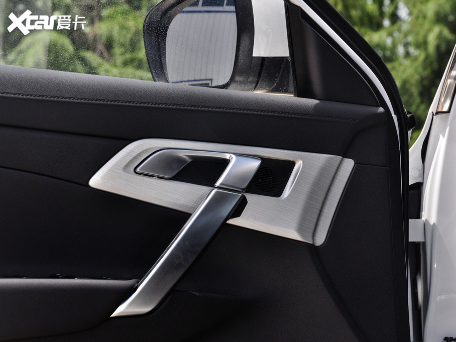 2020Խ 1.8TD DCT(q)