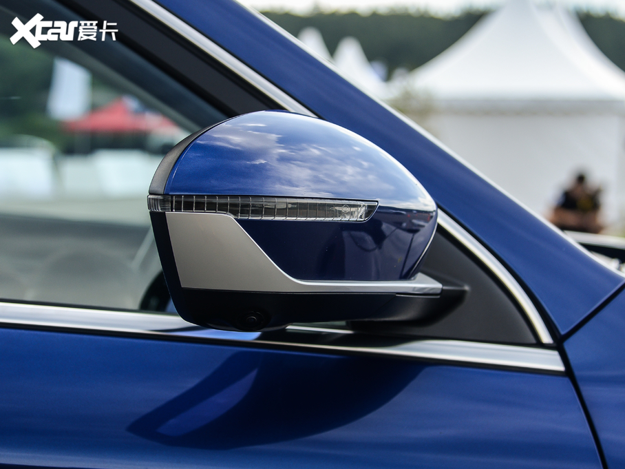 2020Խ 1.8TD DCTIPRO