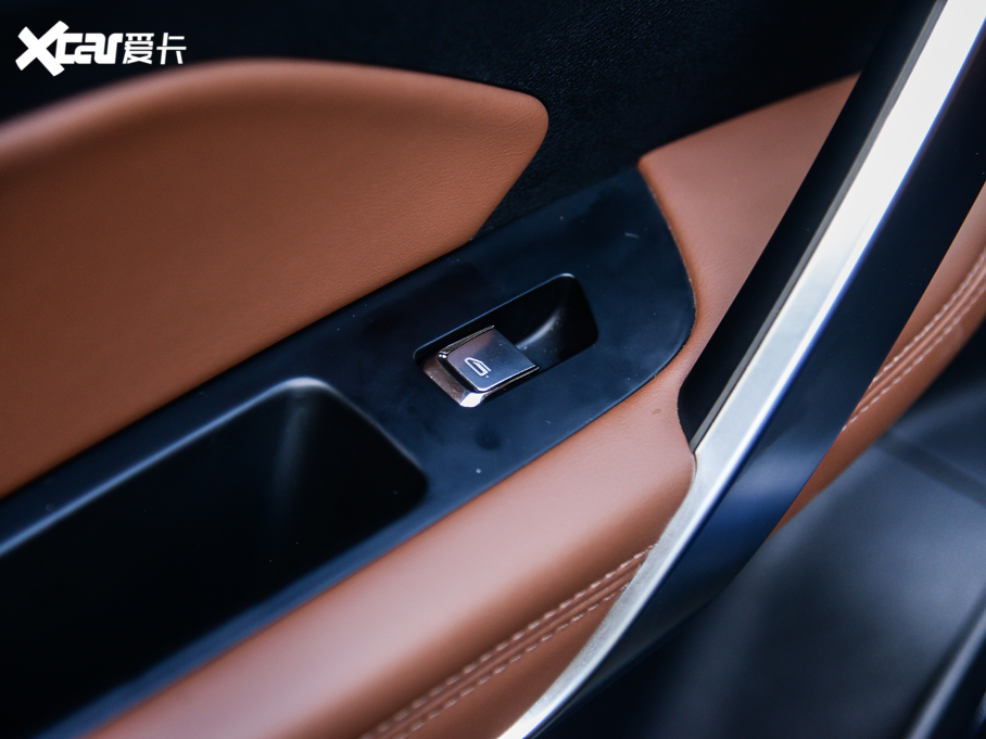 2020Խ 1.8TD DCTIPRO