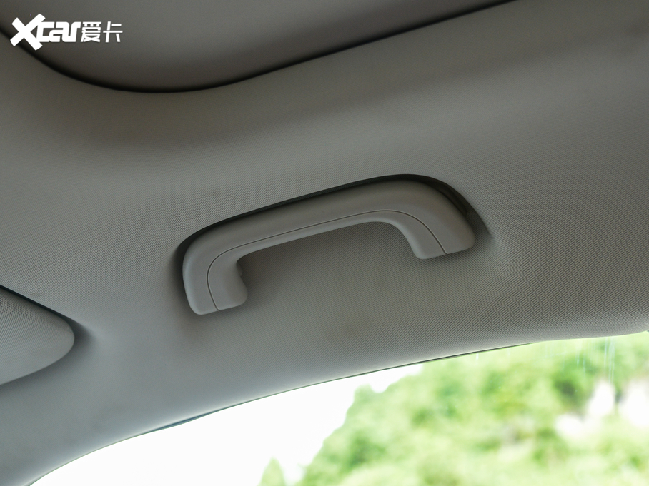 2020Խ 1.8TD DCTIPRO