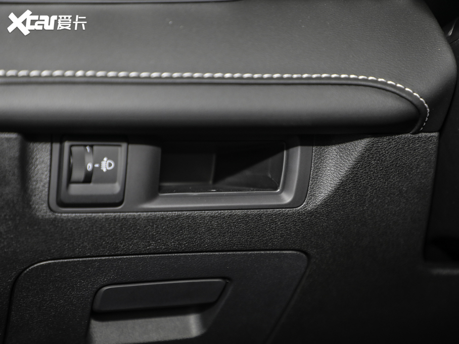 2020Խ 1.8TD DCT(lin)PRO