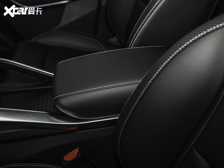 2020Խ 1.8TD DCTPRO