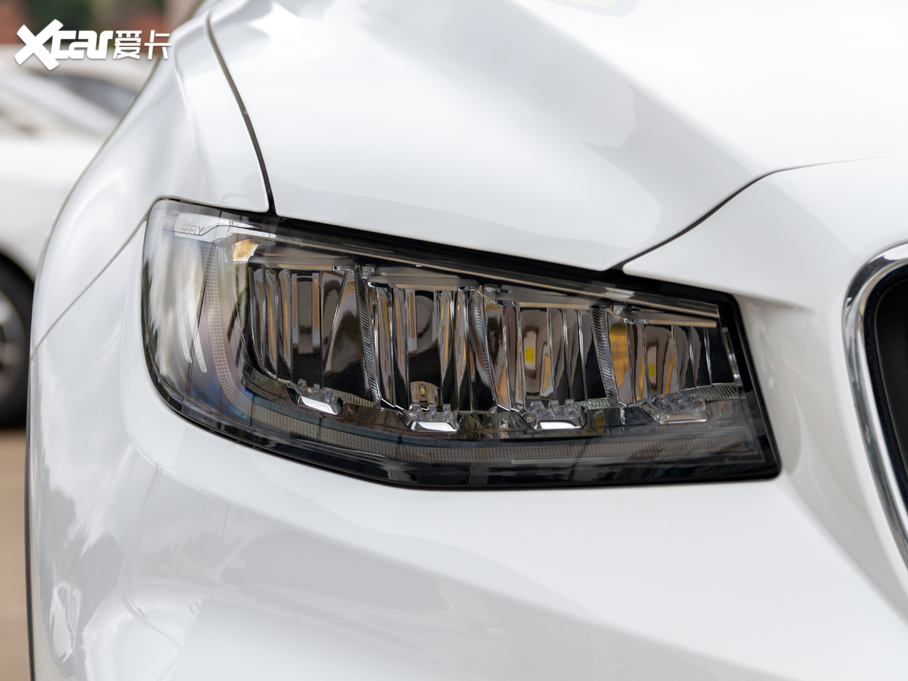 2020Խ 1.8TD DCTPRO