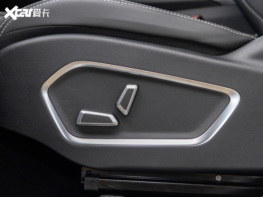 2020Խ 1.8TD DCTPRO