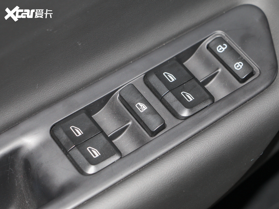 2020�Խ 1.8TD �քӃ�򌾫Ӣ��