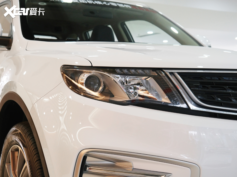 2020Խ f 1.8TD DCTm