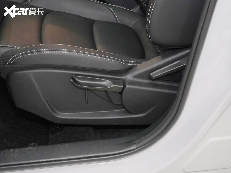 2021Խ f 1.8TD DCTm