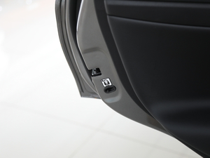 20201.8TD DCT4G g