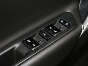 2020f 1.8TD քӃ(q)m {܇ƅ^(q)	