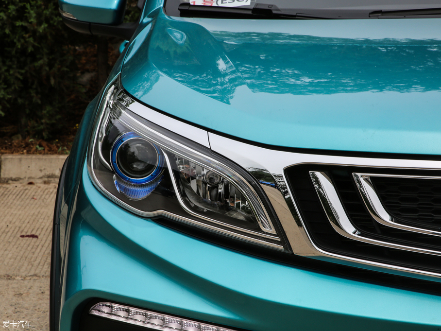 2019���h��X3 ������ 1.5L CVT���F��