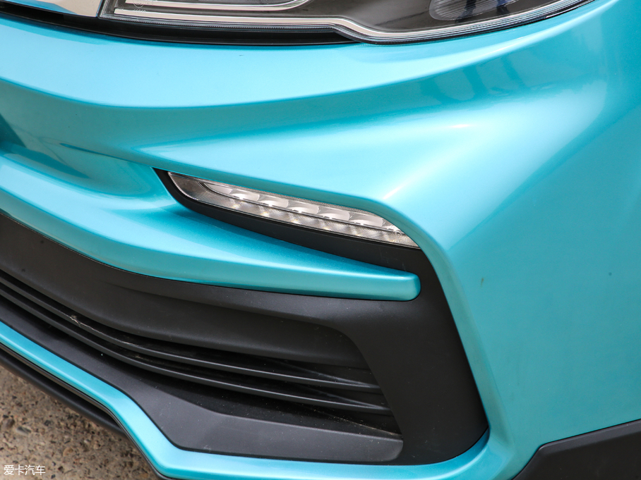 2019���h��X3 ������ 1.5L CVT���F��