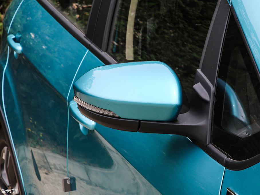 2019���h��X3 ������ 1.5L CVT���F��