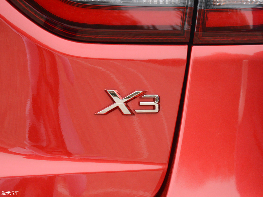 2019���h��X3 ������ 1.5L CVT���F��