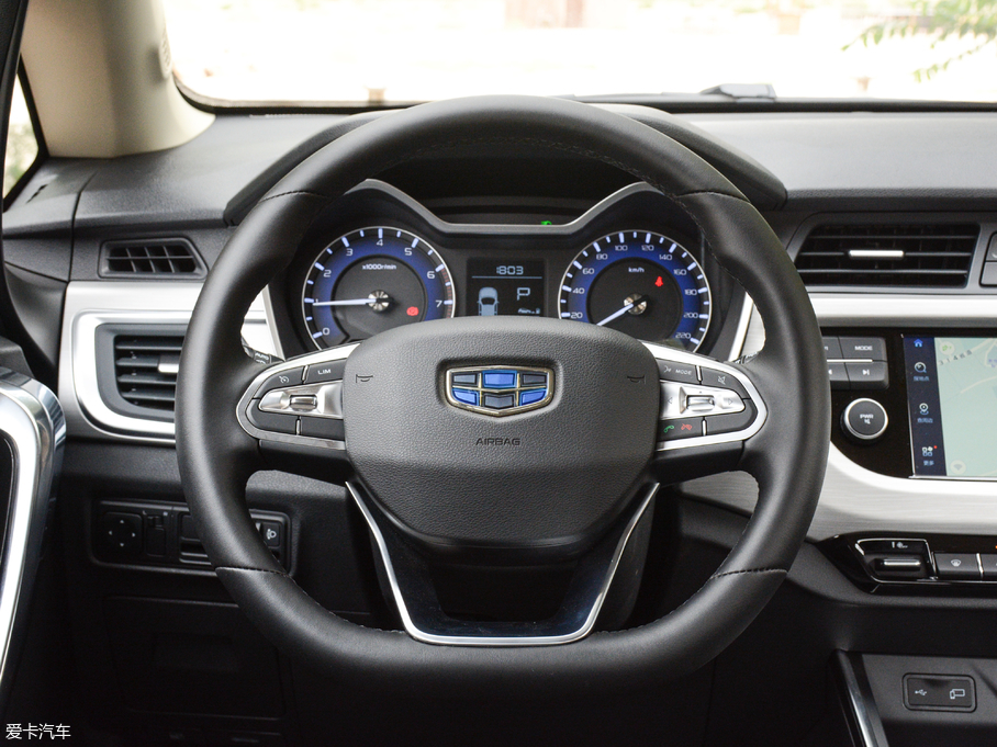 2019���h��X3 ������ 1.5L CVT���F��