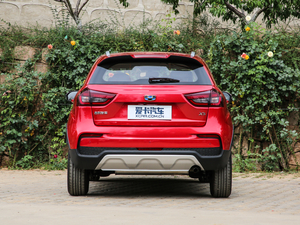 2019款升级版 1.5L 手动精英型 正后	