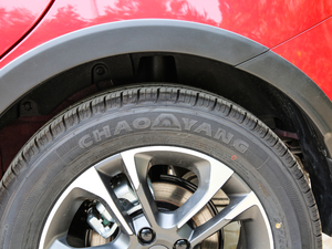 2019款升级版 1.5L 手动精英型 轮胎品牌