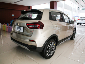 2019款升级版 1.5L CVT精英型 整体外观