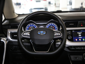 2019款升级版 1.5L CVT精英型 方向盘