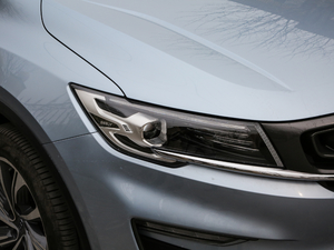 20191.5TD MHEV DCT ^