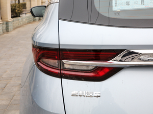 20191.5TD MHEV DCT ^