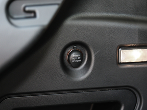 2019款1.4T CVT 4G互联豪华型 国VI 空间座椅