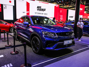 2019款改款 400T 驭星者 纯电动续航80KM 整体外观