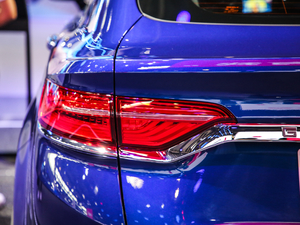 2019Ŀ 400T S 늄m80KM ^