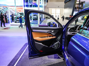 2019Ŀ 400T S 늄m80KM g