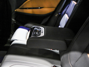 2019Ŀ 400T S 늄m80KM 