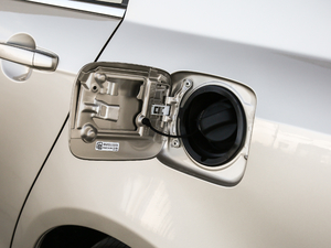 2019款领军版 1.5L CVT尊贵型 油箱盖