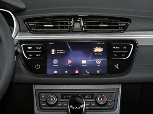 2019款领军版 1.5L CVT尊贵型 音响调节
