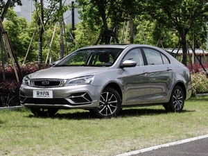 2019款领军版 1.5L CVT尊贵型 左前45度