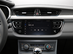 2019款领军版 1.5L CVT向上互联型 音响调节