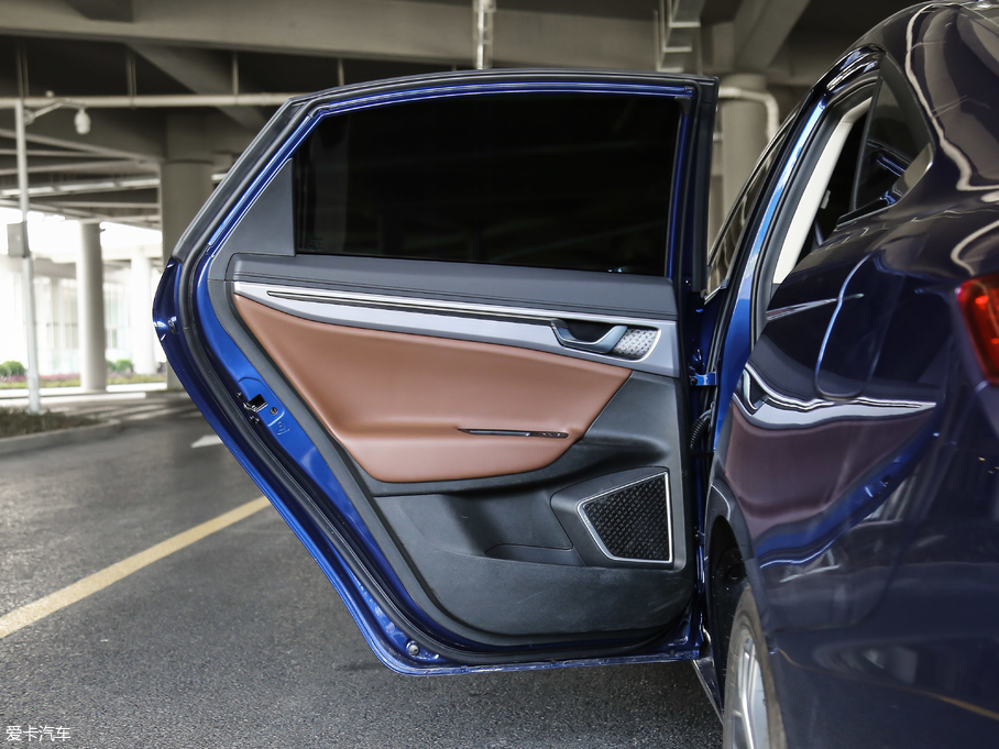 2019ۺGL MHEV  1.5TD DCTF