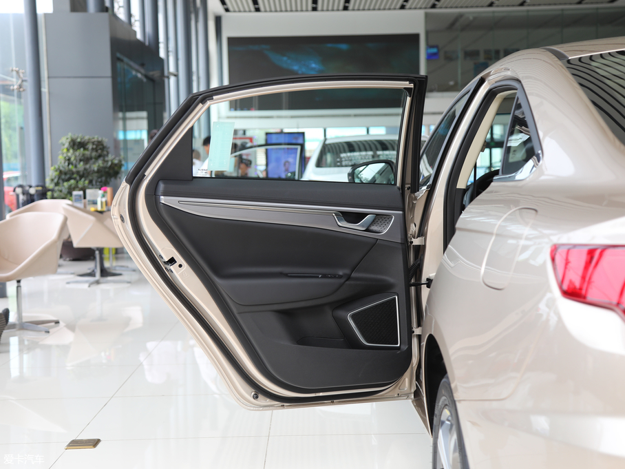 2019ۺGL  1.4T CVTӢ