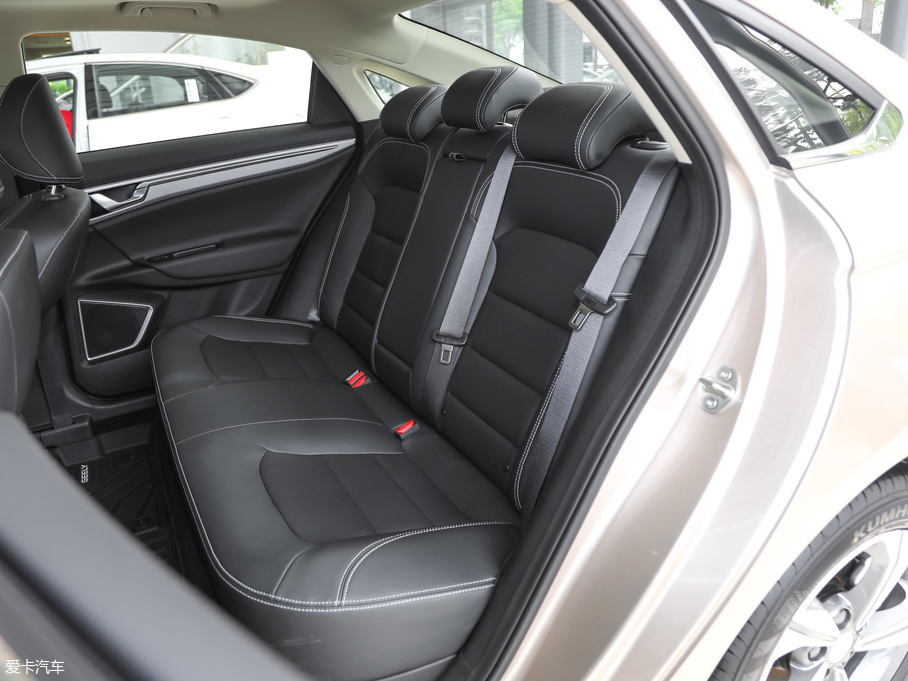 2019ۺGL  1.4T CVTӢ