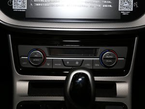 2020款1.4T CVT亚运型 空调调节