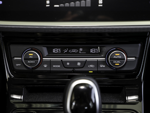 2020款1.5T DCT豪华型 空调调节