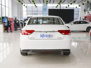 2020款1.4T 手动亚运型 正后	