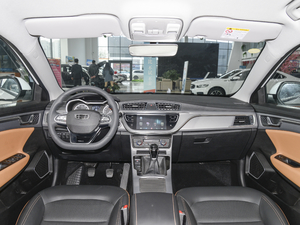 2020款1.4T 手动亚运型 内饰全景