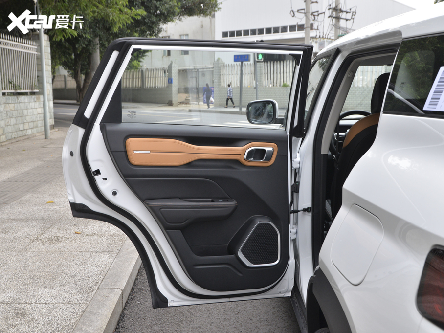 2020���ICON 1.5TD i6 BSG