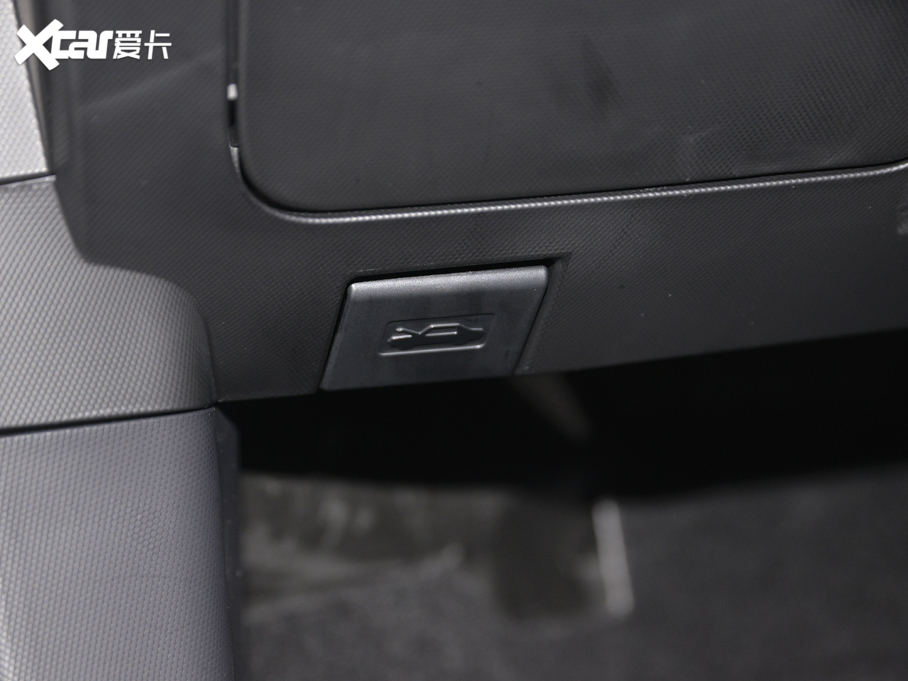 2020���ICON 1.5TD i6 BSG